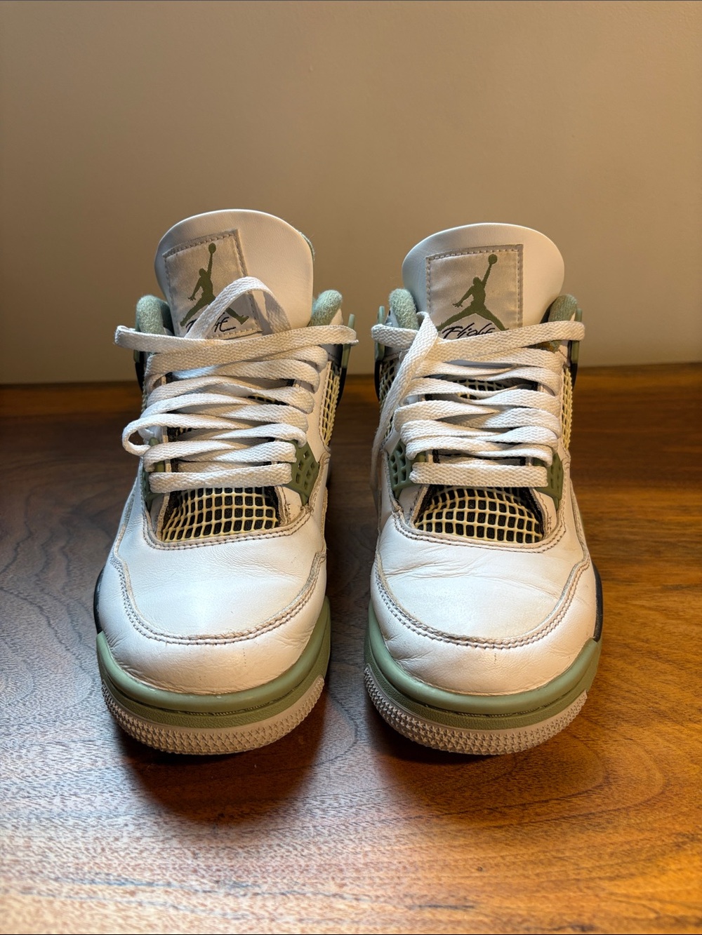 Jordan 4 Retro women’s 7